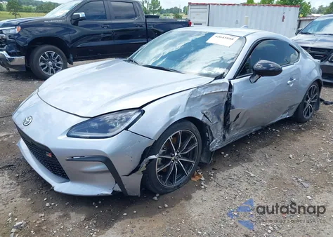 2023 Toyota Gr86 Premium z USA, uszkodzony, nr VIN JF1ZNBE17P9764719